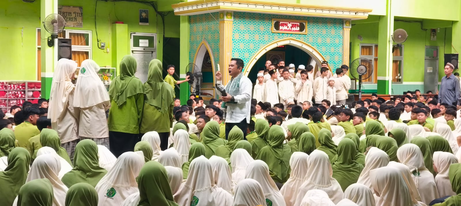 Gerakan Al-Kahfi Menggema di MTsN 1 Bandar Lampung: Menghafal, Mengamalkan, dan Mengapresiasi 