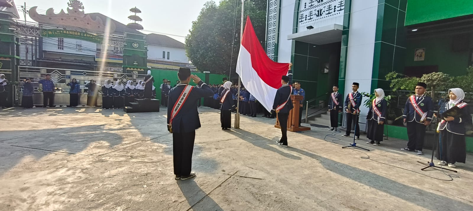 Jangan Lupakan Sejarah; Tema Upacara Peringatan Hari Kesaktian Pancasila di MTsN 1 Bandar Lampung