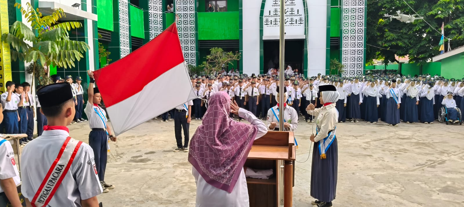 Upacara Bendera MTsN 1 Bandar Lampung: Tekankan Disiplin sebagai Kunci Masa Depan Siswa